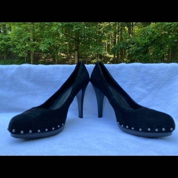 MOSSIMO black suede platforms with rivets- size 9.5 gently worn.  SEXY! - Picture 10 of 14